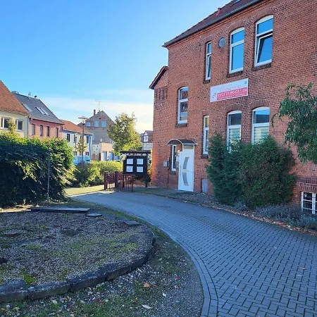Souterrainwohnung Boellstorf-dittrich Gbr *
