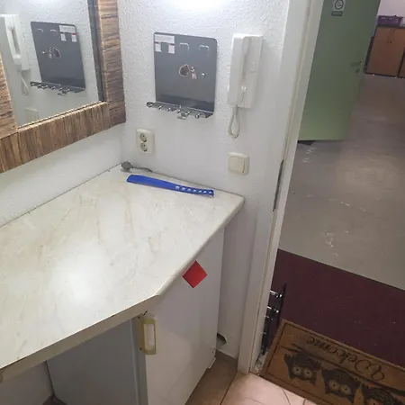 Souterrainwohnung Boellstorf-dittrich Gbr Apartament Osterburg