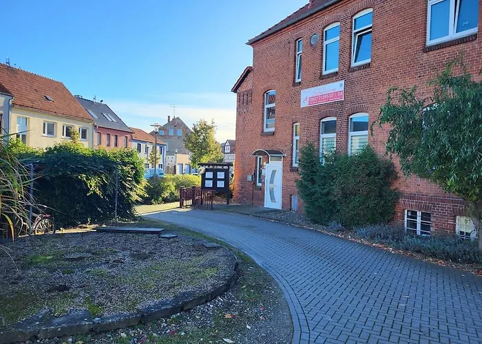 Souterrainwohnung Boellstorf-dittrich Gbr *