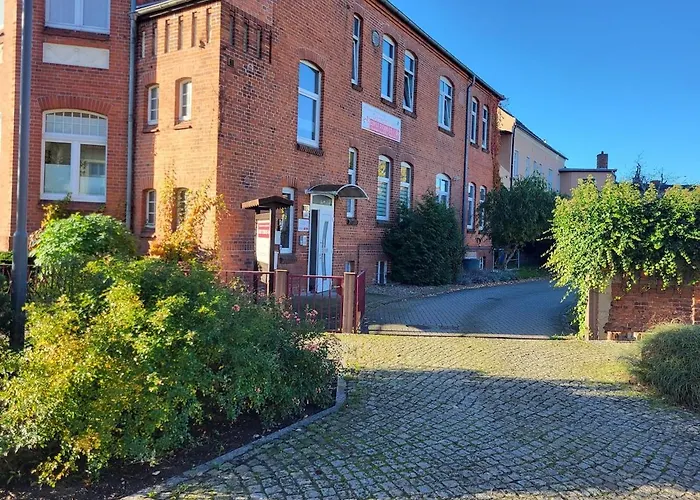 Souterrainwohnung Boellstorf-dittrich Gbr Apartamento Osterburg